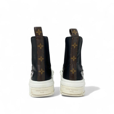ルイヴィトン LOUIS VUITTON スクァッドライン モノグラム ブーツ ショートブーツ 靴 シューズ レザー ブラック ホワイト アンクルブーツ ロゴ サイドゴア ハイカットスニーカー