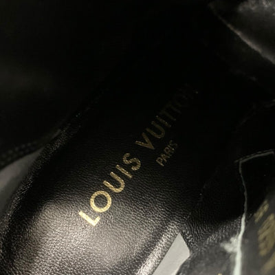 ルイヴィトン LOUIS VUITTON シェイクライン ブーツ ショートブーツ 靴 シューズ レザー ブラック ゴールド ロゴ アンクルブーツ