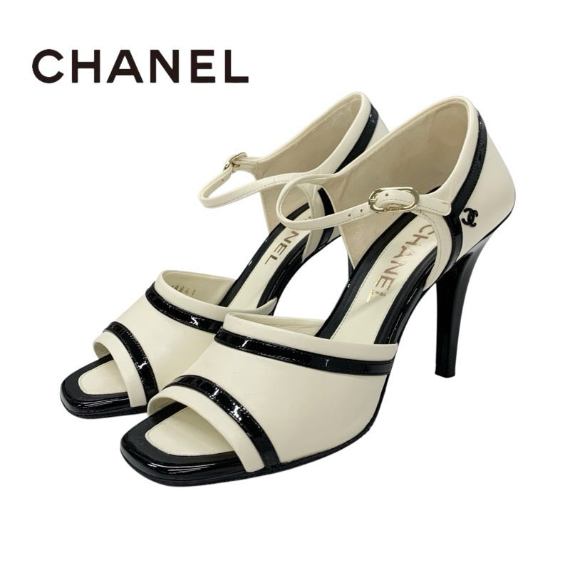 シャネル CHANEL パンプス 靴 シューズ レザー ホワイト ブラック ココマーク ストラップ