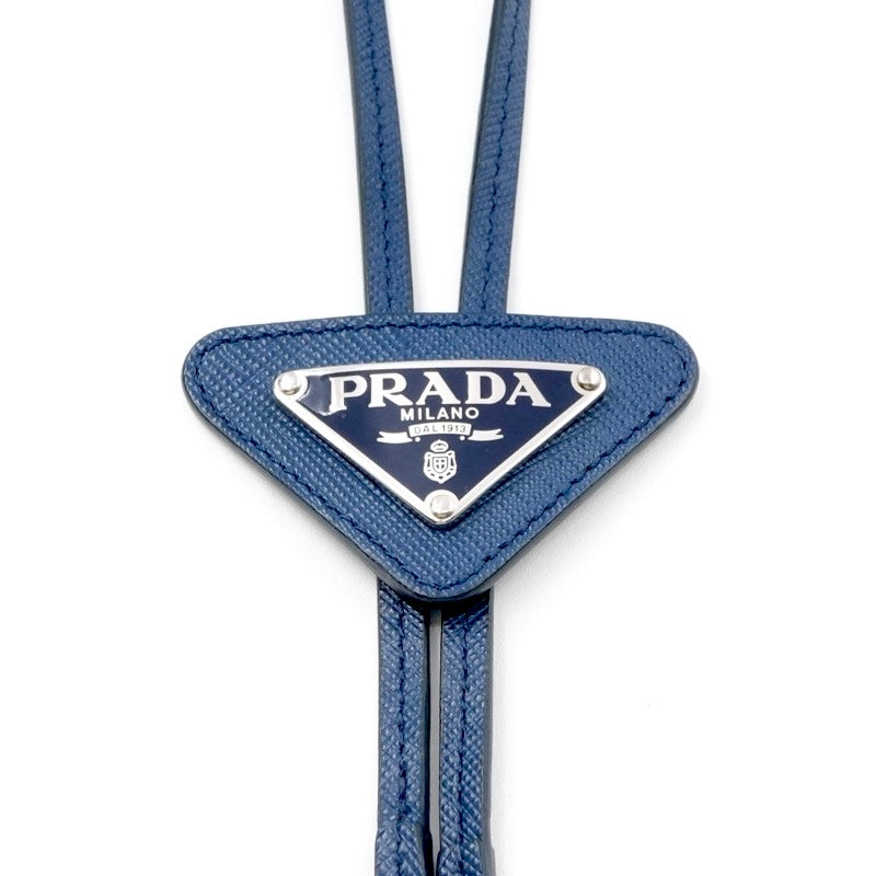 プラダ PRADA スーツ ネクタイ レザー ネイビー シルバー トライアングル ロゴ サフィアーノ ボロタイ ループタイ