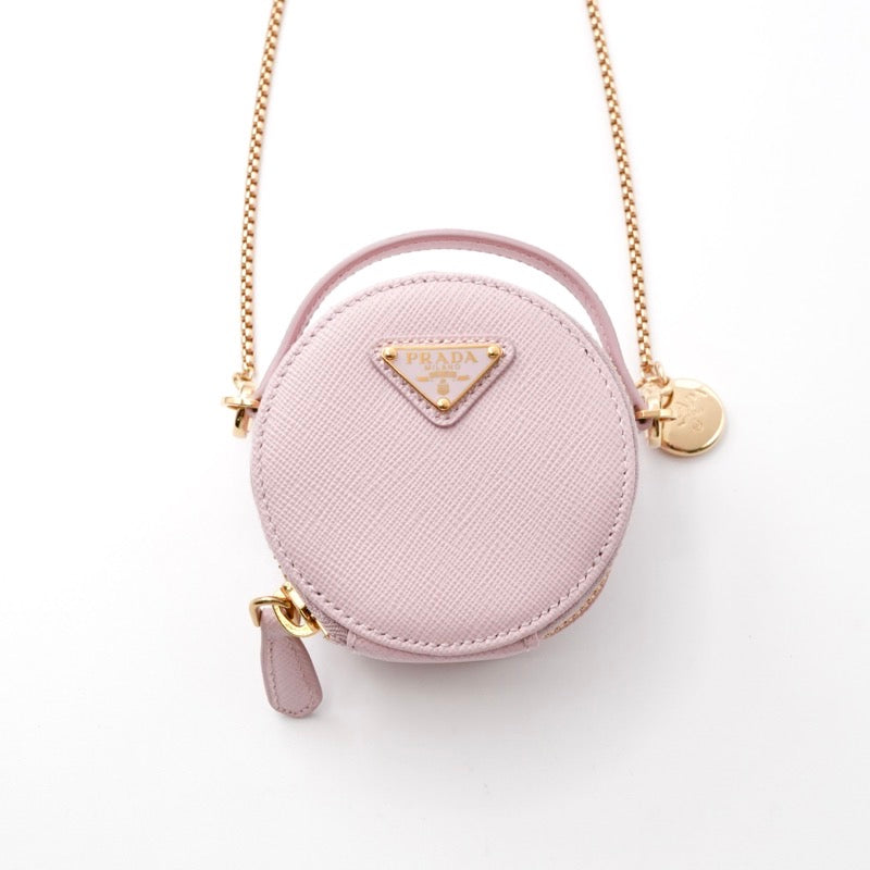 プラダ PRADA ポーチ ピンク ゴールド 未使用 トライアングルロゴ サフィアーノレザー ミニポーチ チャーム ケース