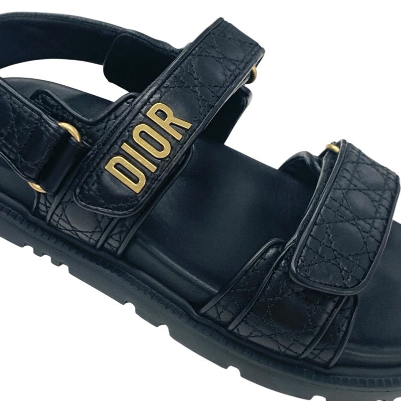 クリスチャンディオール CHRISTIAN DIOR DIORACT サンダル 靴 シューズ カーフスキン ブラック 黒 ゴールド ロゴ カナージュ キルティング スポーツサンダル フラット