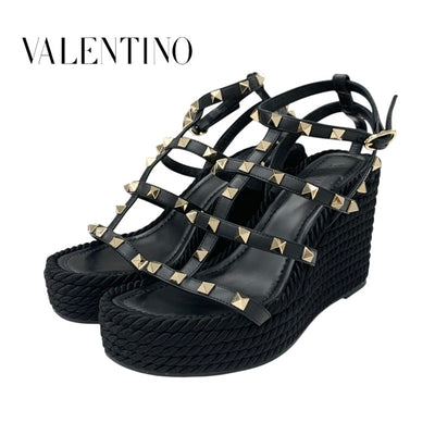 ヴァレンティノ VALENTINO サンダル 靴 シューズ レザー ブラック ゴールド ロックスタッズ ウェッジソール ストラップ