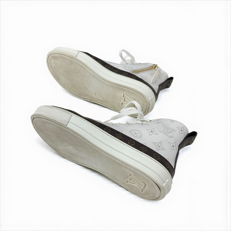 ルイヴィトン LOUIS VUITTON ステラーライン モノグラム スニーカー 靴 シューズ レザー ホワイト ブラウン ロゴ パンチング ハイカット