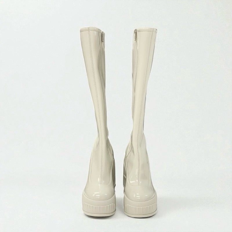 フェンディ FENDI ブーツ ロングブーツ 靴 シューズ パテント アイボリー ロゴ ニーハイ ウェッジソール 厚底