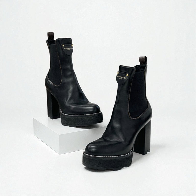 ルイヴィトン LOUIS VUITTON ボブールライン モノグラム ブーツ ショートブーツ 靴 シューズ レザー ブラック ロゴ アンクルブーツ