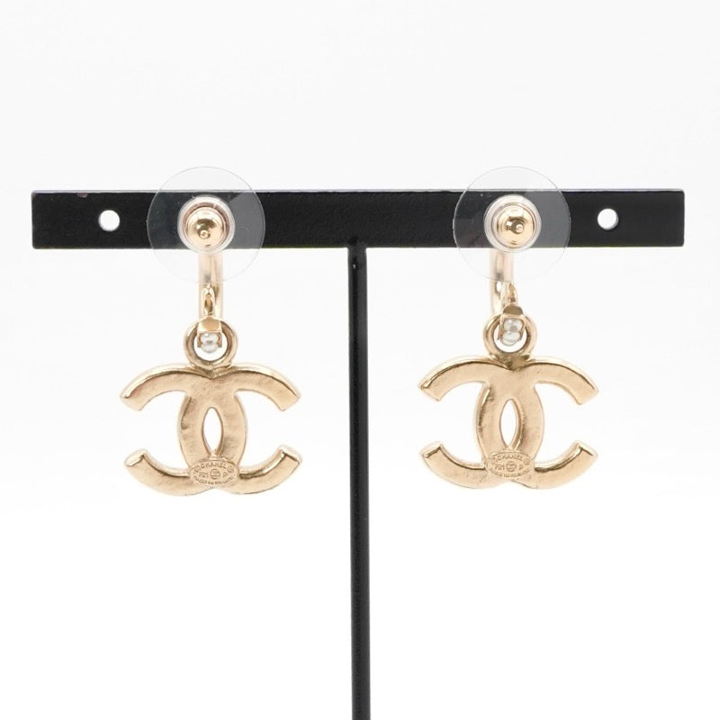 シャネル CHANEL ピアス イヤリング ゴールド ホワイト ココマーク フープ