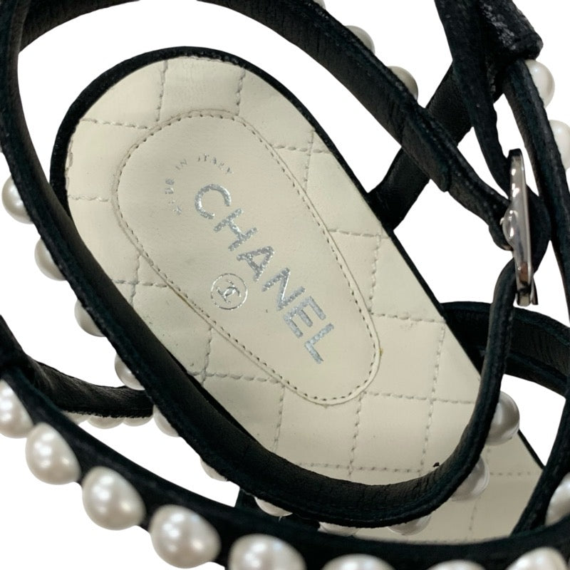 シャネル CHANEL サンダル 靴 シューズ レザー ブラック ホワイト ココマーク パール マトラッセ ストラップ