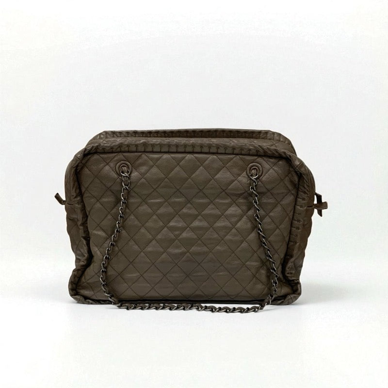 シャネル CHANEL バッグ トートバッグ レザー ブラウン シルバー ガンメタリック金具 マトラッセ ココマーク チェーン