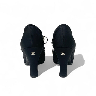 シャネル CHANEL ブーツ ショートブーツ 靴 シューズ ファブリック ブラック ココマーク パール ビジュー リボン ブーティ