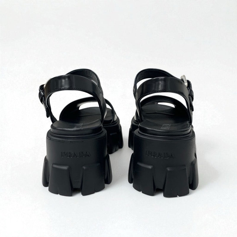 プラダ PRADA モノリス サンダル 靴 シューズ レザー ブラック 黒 ロゴ プラットフォーム ストラップ