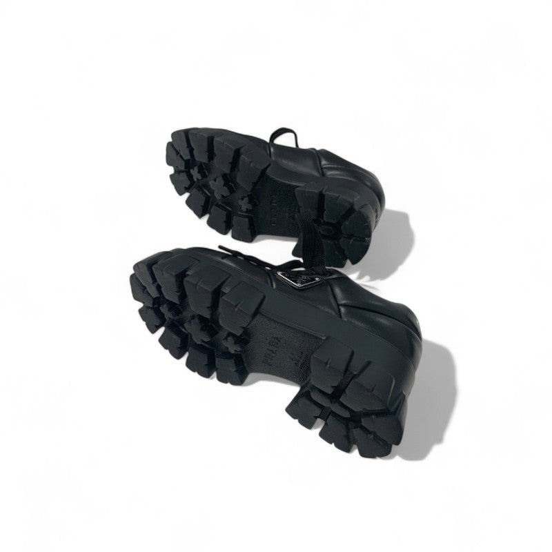 プラダ PRADA モノリス スニーカー 靴 シューズ レザー ブラック 黒 トライアングルロゴ