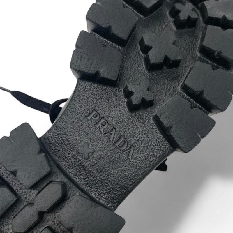 プラダ PRADA モノリス スニーカー 靴 シューズ レザー ブラック 黒 トライアングルロゴ