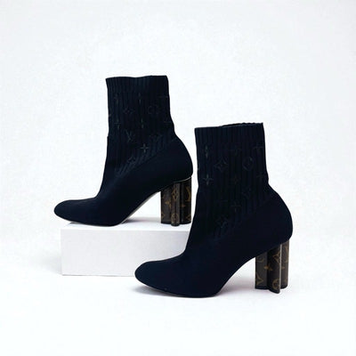 ルイヴィトン LOUIS VUITTON シルエットライン モノグラム ブーツ ショートブーツ 靴 シューズ ファブリック レザー ブラック ブラウン アンクルブーツ ニット ソックスブーツ