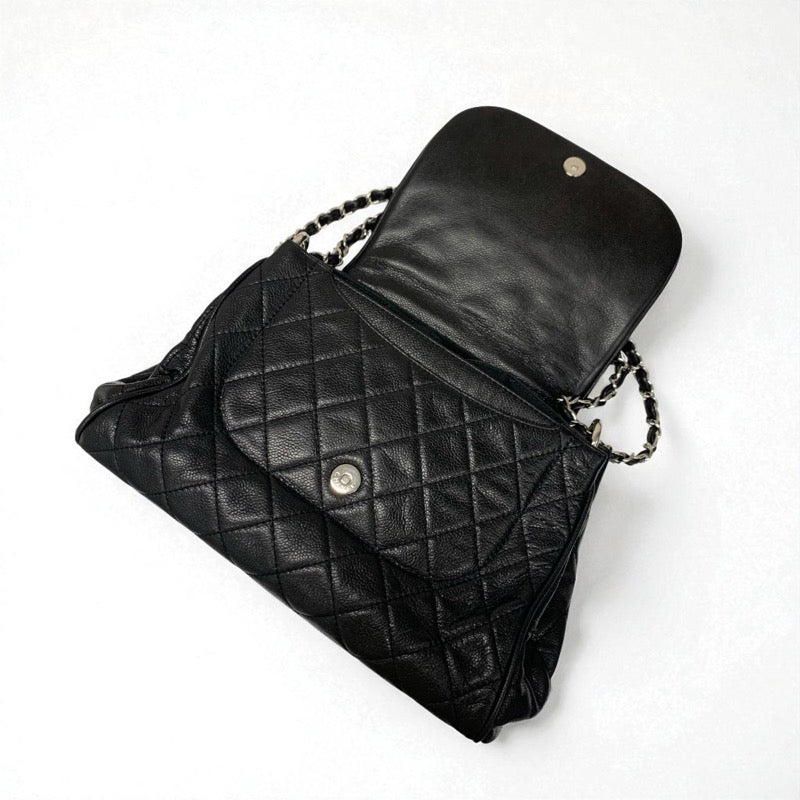 シャネル CHANEL バッグ ショルダーバッグ キャビアスキン ブラック 黒 マトラッセ ココマーク シングルフラップ チェーン