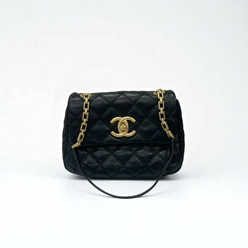 シャネル CHANEL バッグ ショルダーバッグ レザー ブラック ゴールド マトラッセ ココマーク シングルフラップ ダブルチェーン