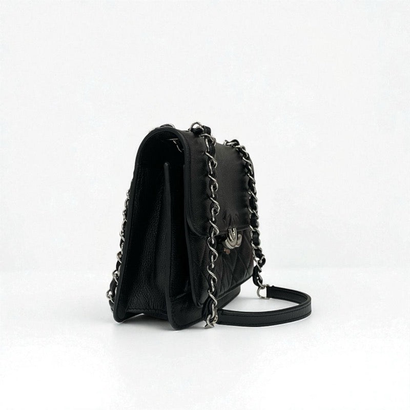 シャネル CHANEL バッグ ショルダーバッグ キャビアスキン ブラック 黒 シルバー マトラッセ ハーフココマーク シングルフラップ ダブルチェーン