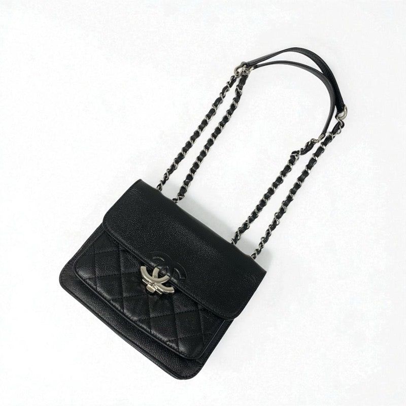 シャネル CHANEL バッグ ショルダーバッグ キャビアスキン ブラック 黒 シルバー マトラッセ ハーフココマーク シングルフラップ ダブルチェーン