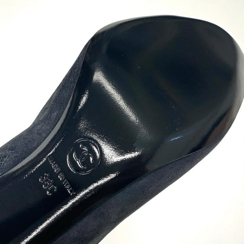 シャネル CHANEL ブーツ ショートブーツ 靴 シューズ スエード グレー 未使用 ココマーク マトラッセ オープントゥ