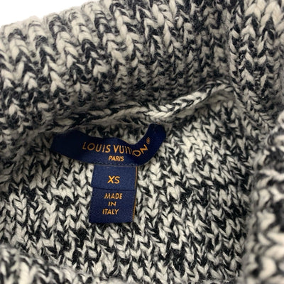 ルイヴィトン LOUIS VUITTON トップス ウール ブラック ホワイト ゴールド ニット LVサークルロゴ チェーン タートルネック