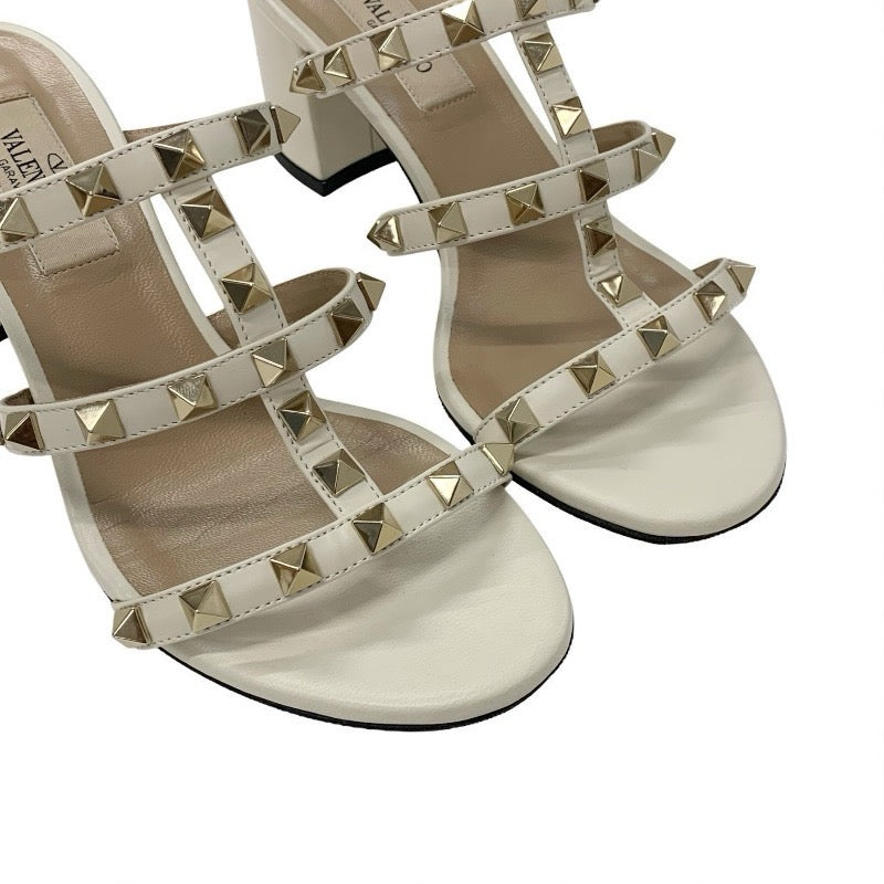 ヴァレンティノ VALENTINO サンダル 靴 シューズ レザー アイボリー ゴールド ロックスタッズ ミュール
