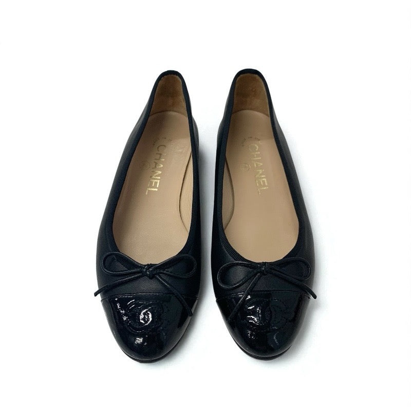 シャネル CHANEL フラットシューズ 靴 シューズ レザー パテント ブラック 黒 ココマーク リボン バレリーナ バレエシューズ