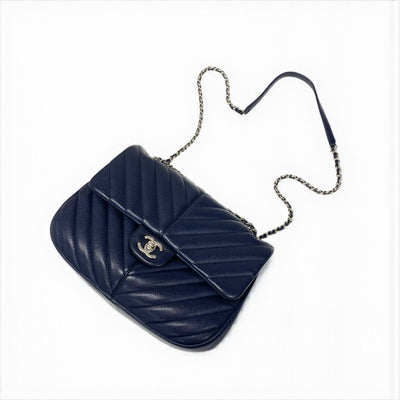 シャネル CHANEL バッグ ショルダーバッグ キャビアスキン ネイビー ターンロック ココマーク シングルフラップ チェーン