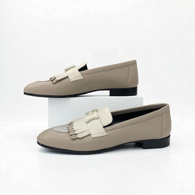 エルメス HERMES ロワイヤル ローファー 革靴 靴 シューズ レザー ベージュ グレー モカシン フラットシューズ H金具 フリンジ