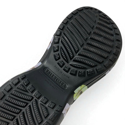 バレンシアガ BALENCIAGA Pool Crocs サンダル 靴 シューズ EVA ブラック マルチカラー クロックス フラワーモチーフ スライドサンダル ロゴ