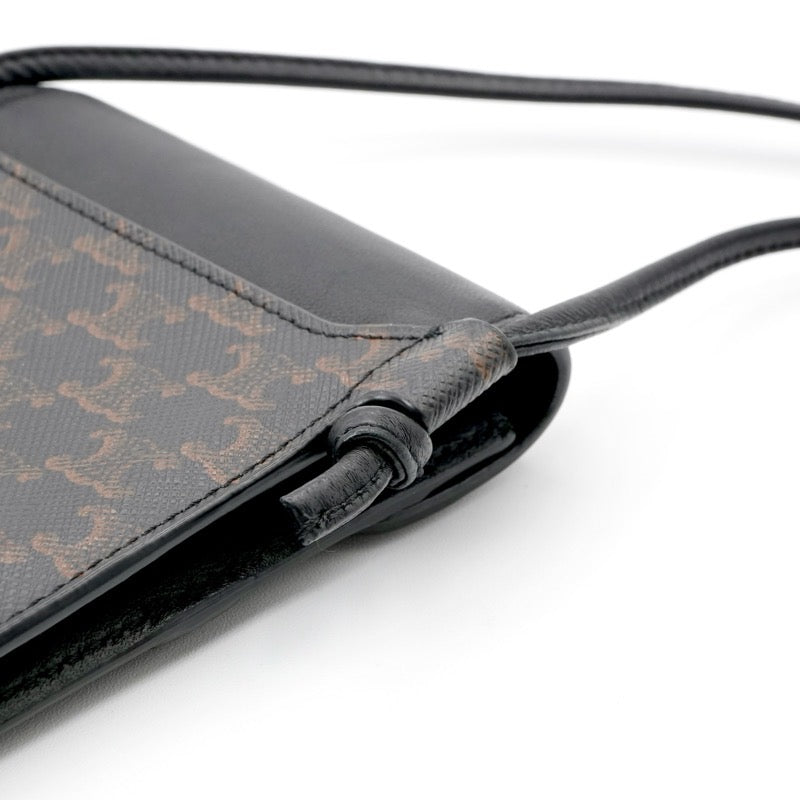 セリーヌ CELINE 携帯・スマホアクセサリー レザー キャンバス ブラック 黒 トリオンフ ロゴ フォンケース モバイルポーチ ポシェット