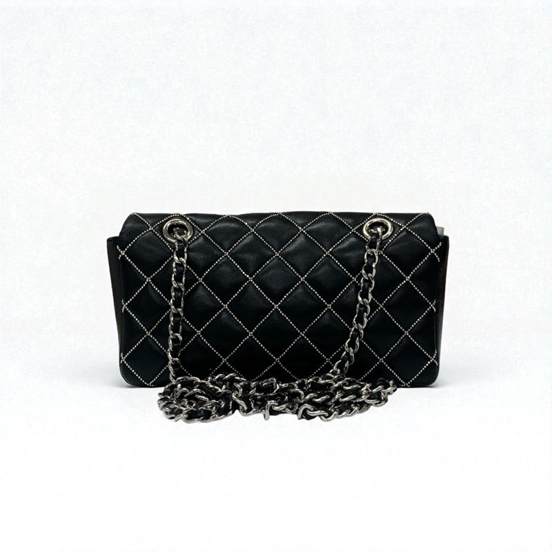 シャネル CHANEL バッグ ショルダーバッグ レザー ブラック 黒 シルバー ミニマトラッセ ココマーク シングルフラップ ダブルチェーン ビーズステッチ