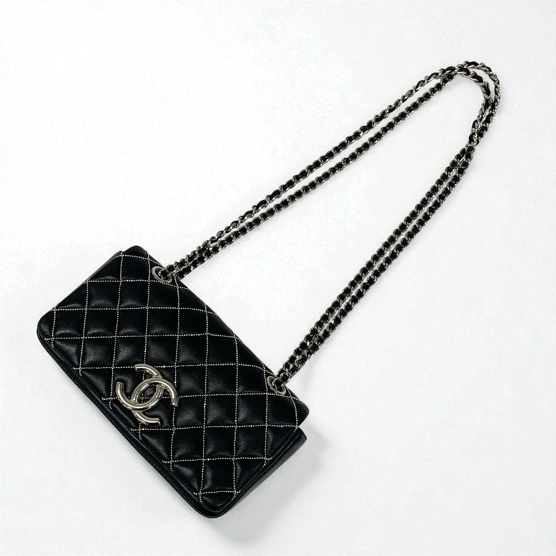 シャネル CHANEL バッグ ショルダーバッグ レザー ブラック 黒 シルバー ミニマトラッセ ココマーク シングルフラップ ダブルチェーン ビーズステッチ