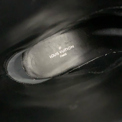 ルイヴィトン LOUIS VUITTON モノグラム ブーツ ショートブーツ 靴 シューズ レザー ブラック ブラウン ロゴ ベルト スタッズ アンクルブーツ