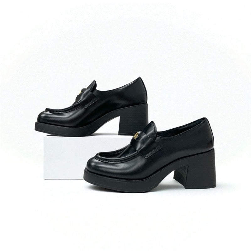 ミュウミュウ MIUMIU ローファー 革靴 靴 シューズ レザー ブラック 黒 ロゴ コイン ペニーローファー