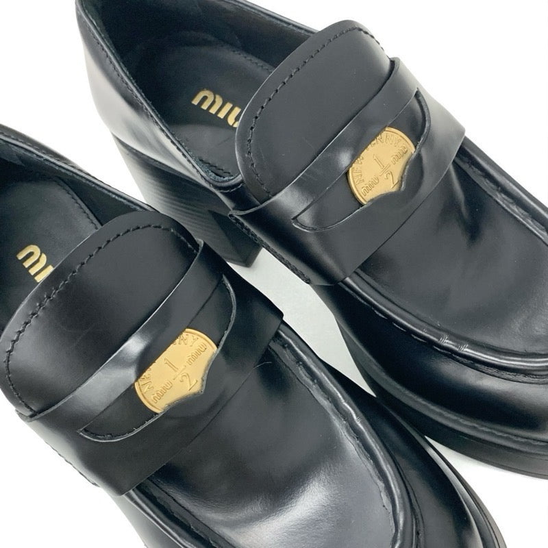 ミュウミュウ MIUMIU ローファー 革靴 靴 シューズ レザー ブラック 黒 ロゴ コイン ペニーローファー