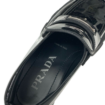 プラダ PRADA モノリス ローファー 革靴 靴 シューズ パテント ブラック 黒 シルバー プラットフォーム トライアングルロゴ