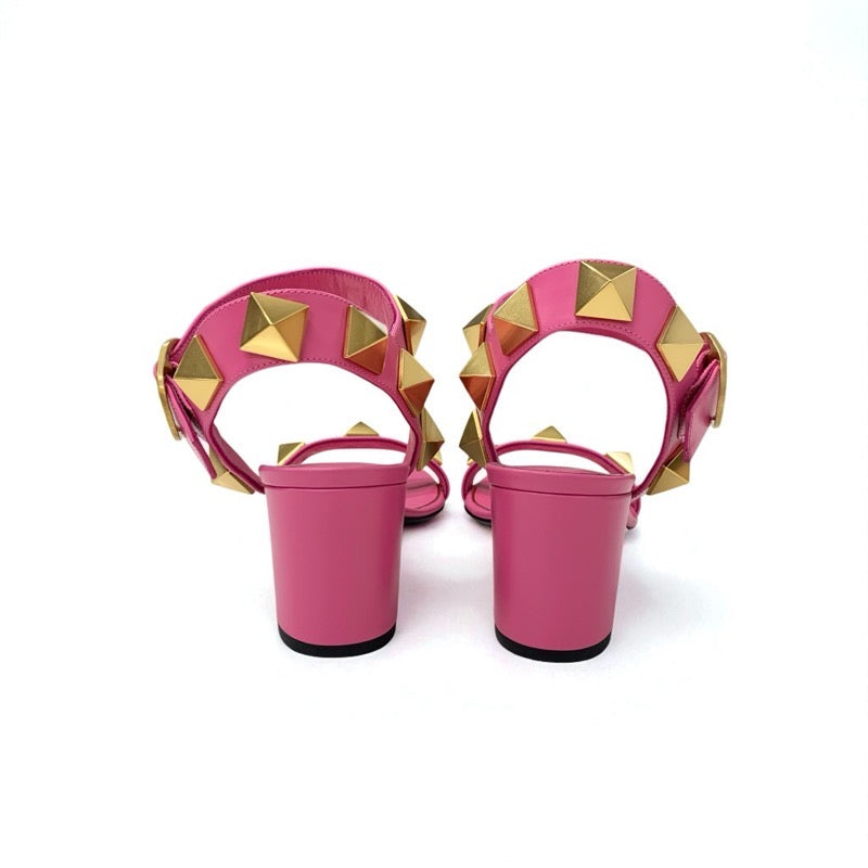 ヴァレンティノ VALENTINO サンダル 靴 シューズ レザー ピンク ゴールド 未使用 ローマンスタッズ ストラップ