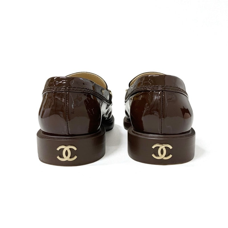 シャネル CHANEL ローファー 革靴 靴 シューズ パテント ブラウン ゴールド ロゴ ココマーク チェーン