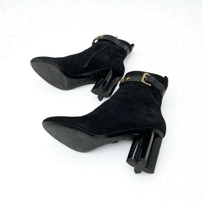ルイヴィトン LOUIS VUITTON シルエットライン モノグラム ブーツ ショートブーツ 靴 シューズ スエード ブラック 黒 ゴールド アンクルブーツ LVロゴ