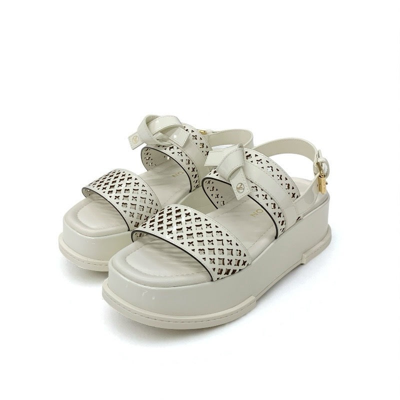 ルイヴィトン LOUIS VUITTON マヤライン サンダル 靴 シューズ パテント ホワイト 白 未使用 LVロゴ モノグラムフラワー ストラップ プラットフォーム