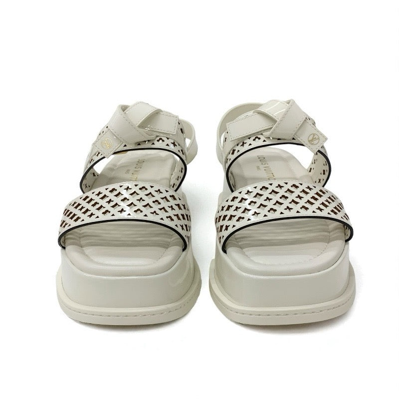 ルイヴィトン LOUIS VUITTON マヤライン サンダル 靴 シューズ パテント ホワイト 白 未使用 LVロゴ モノグラムフラワー ストラップ プラットフォーム