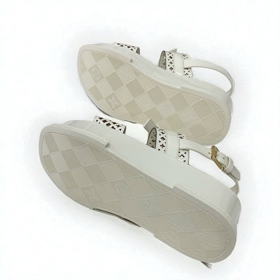 ルイヴィトン LOUIS VUITTON マヤライン サンダル 靴 シューズ パテント ホワイト 白 未使用 LVロゴ モノグラムフラワー ストラップ プラットフォーム