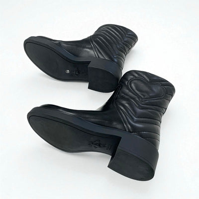 グッチ GUCCI ブーツ ショートブーツ 靴 シューズ レザー ブラック 黒 ダブルG ハート キルティング