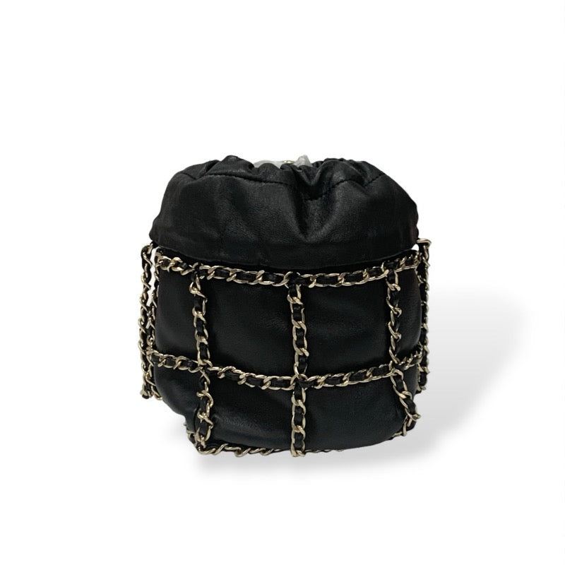 シャネル CHANEL バッグ ショルダーバッグ ラムスキン ブラック ゴールド ココマーク チェーンバック 巾着
