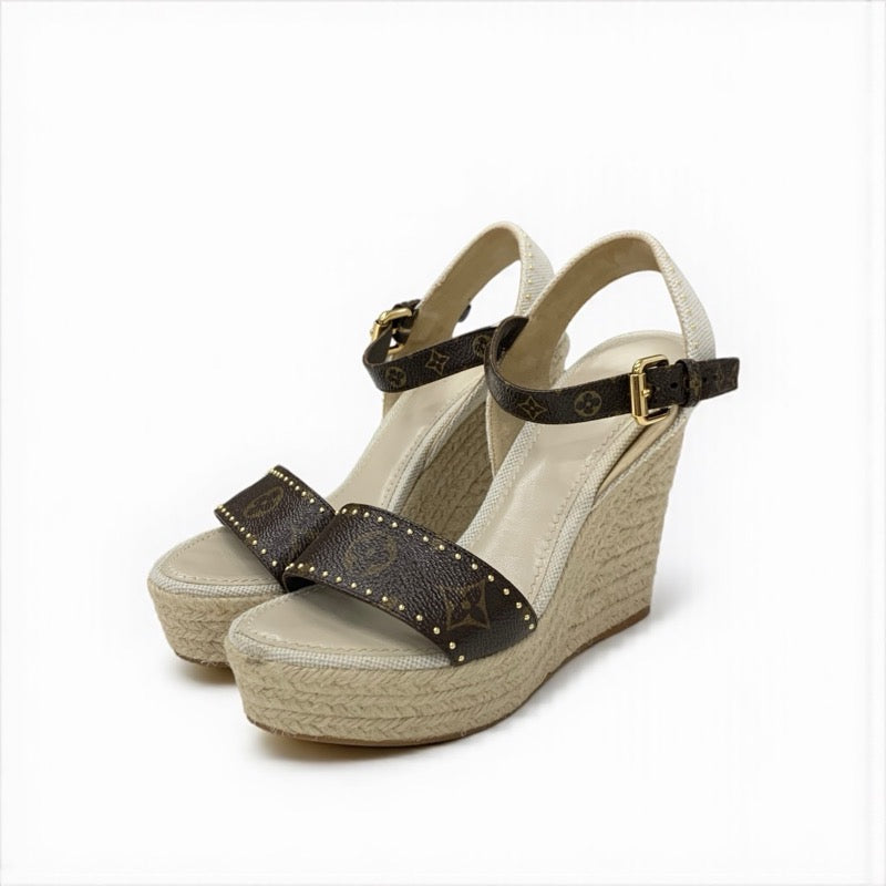 ルイヴィトン LOUIS VUITTON コーストライン モノグラム サンダル 靴 シューズ レザー キャンバス ブラウン ベージュ ゴールド ウェッジソール ストラップ