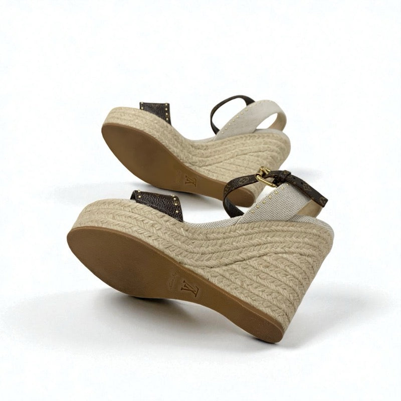 ルイヴィトン LOUIS VUITTON コーストライン モノグラム サンダル 靴 シューズ レザー キャンバス ブラウン ベージュ ゴールド ウェッジソール ストラップ