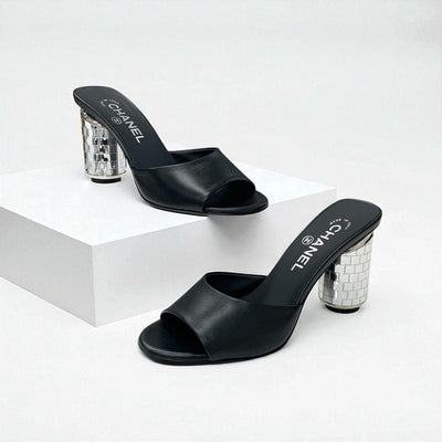 シャネル CHANEL サンダル 靴 シューズ レザー ブラック シルバー 未使用 ココマーク