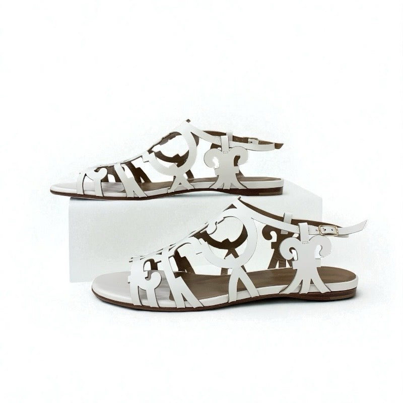 エルメス HERMES サンダル 靴 シューズ レザー ホワイト 白 ガダルキヴィール ストラップ フラット
