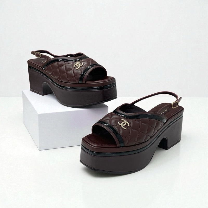 シャネル CHANEL サンダル 靴 シューズ レザー ブラウン系 ブラック