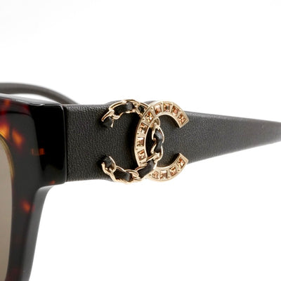 シャネル CHANEL サングラス ブラウン ゴールド ココマーク チェーン ロゴ レザー